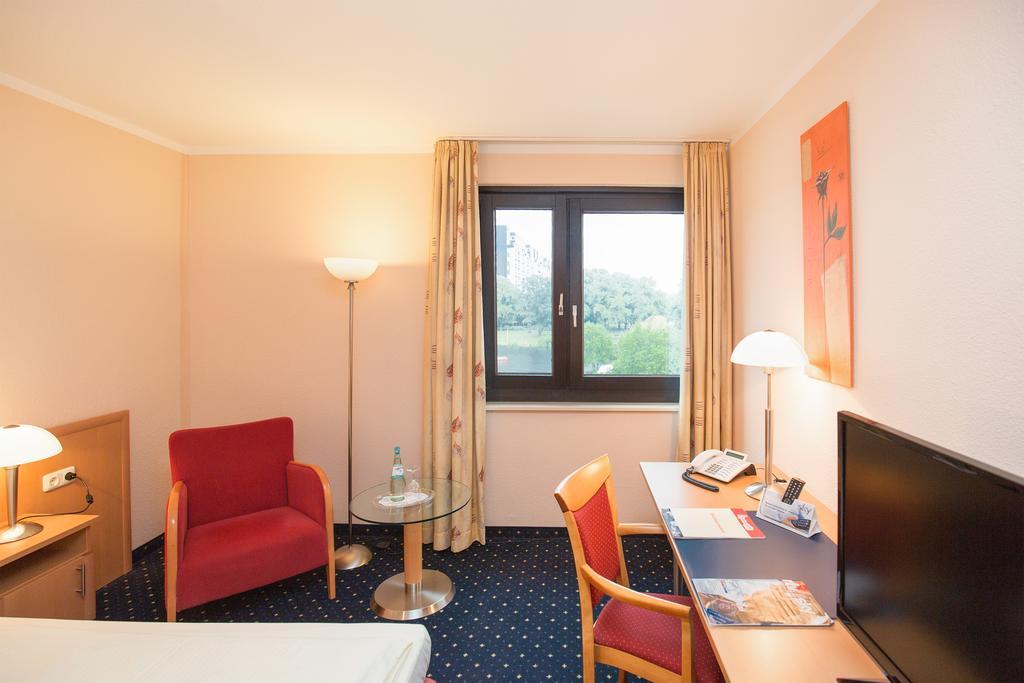 Montana Parkhotel Marl Buitenkant foto